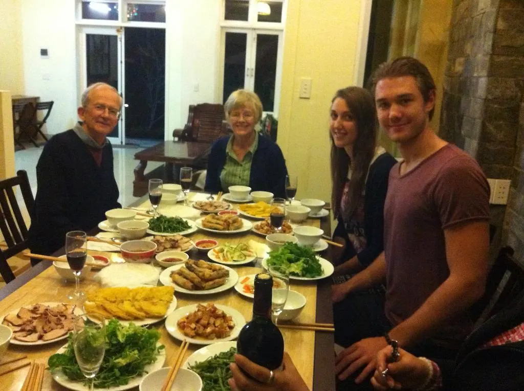 Viets Family River - Hoi An Homestay